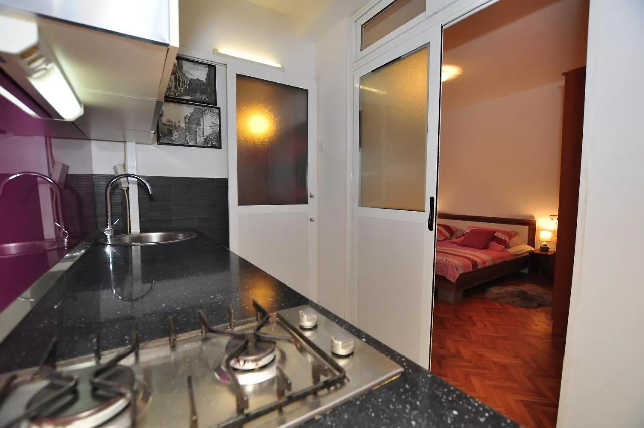 Central Apartment Marco Polo Split 0*,  Chorvatsko