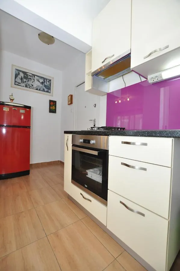 Central Apartment Marco Polo Split